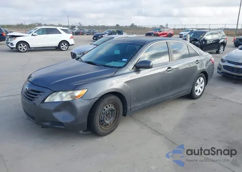 2009 Toyota Camry Le z USA, uszkodzony, nr VIN 4T1BE46KX9U900979